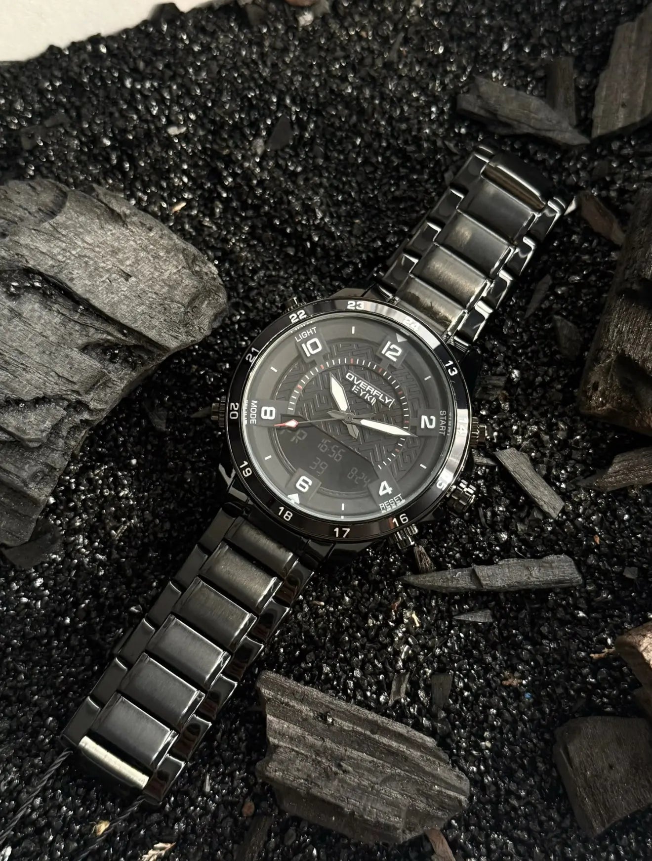 Digital Sports Wristwatch for Men – Black OverflyEyki