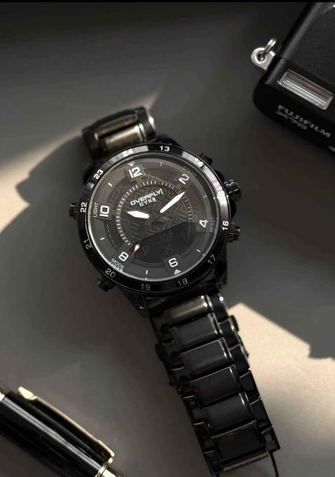 Digital Sports Wristwatch for Men – Black OverflyEyki