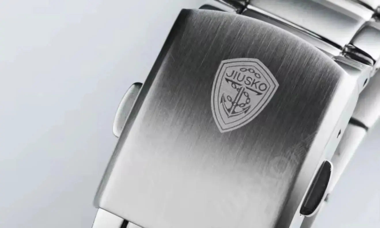 Men’s Diver Watch – Stainless Steel, Chronograph, Waterproof OverflyEyki