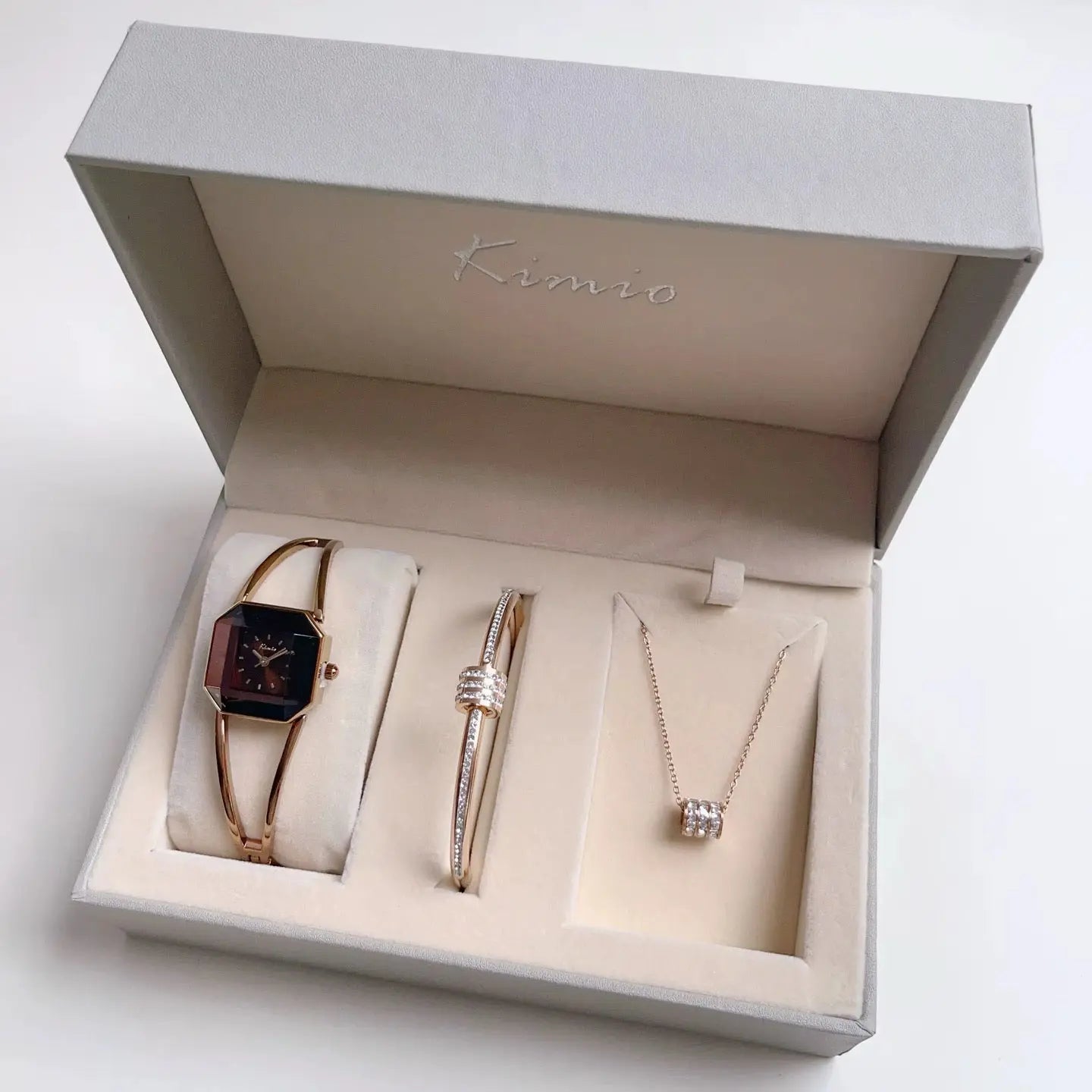 Women's Watch Set Model KM666S - Gold My Store